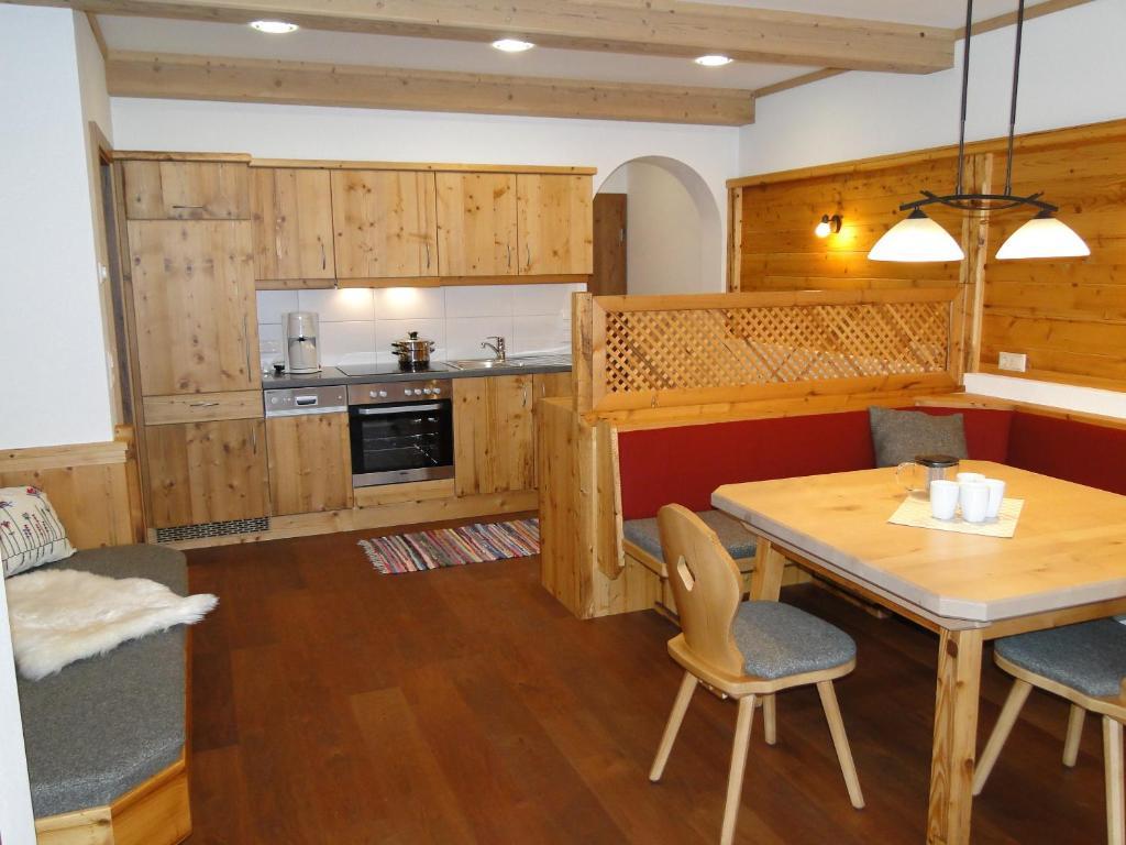 Appartement Gipfelsturm Haus im Ennstal Zimmer foto